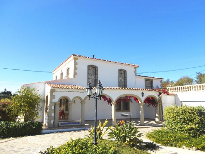 This beautiful house was built in 1963, and renovated in the early 2000 At the heart of the building - a typical Spanish finca built of a large stones, so in the hot summer months the additional cooling is not required.  This hose has more than enough of natural light inside and spacious enough, with a comfortable and convenient layout. High ceilings create a feeling of spaciousness. The house has a fireplace, that heats both floors and all rooms.  A total of 5 bedrooms, 4 bathrooms with toilets, 3 terraces- 35 m2, 72 m2 and 17 m2. There is garage parking for 3 cars, glasterized swimming pool 4x10 meters, a very beautiful traditional barbecue, 2 deposit for water of 120 liters each.  On a large plot of 4000 m2 just planted 37 olive trees, 16 fruit trees.