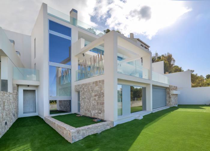 11 villas a la venta de diseño moderno en Sierra de Altea con vistas al mar 